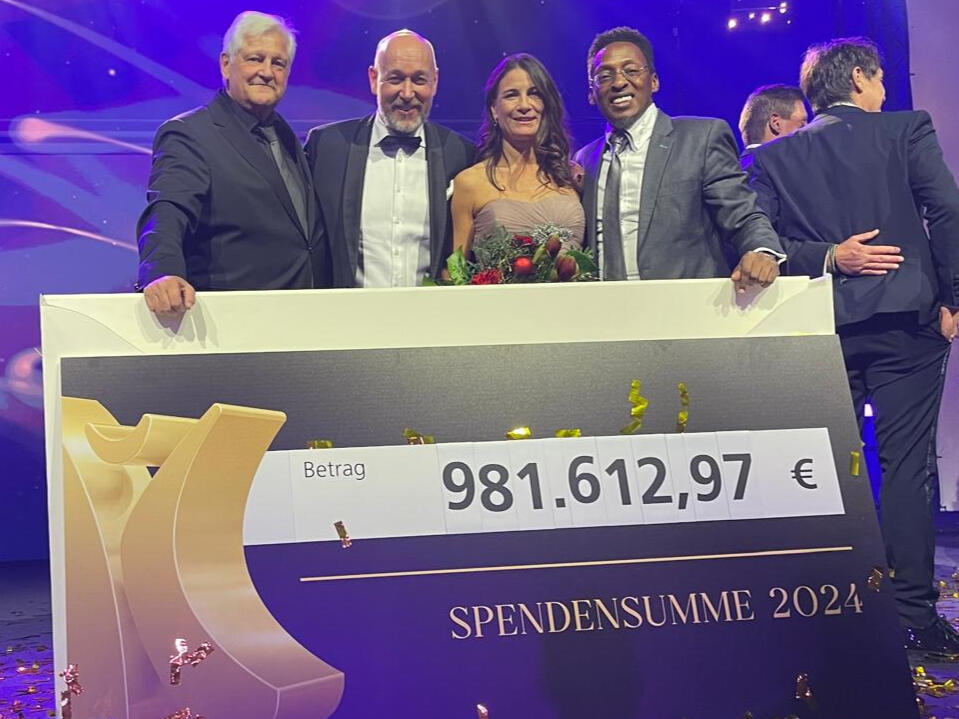 Dieter Wiesner at a Kinderlachen e.V. benefit event
